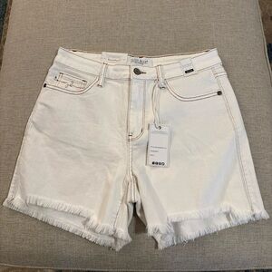 Judy Blue Adventureland Denim Cut-Off Shorts Size L NWT